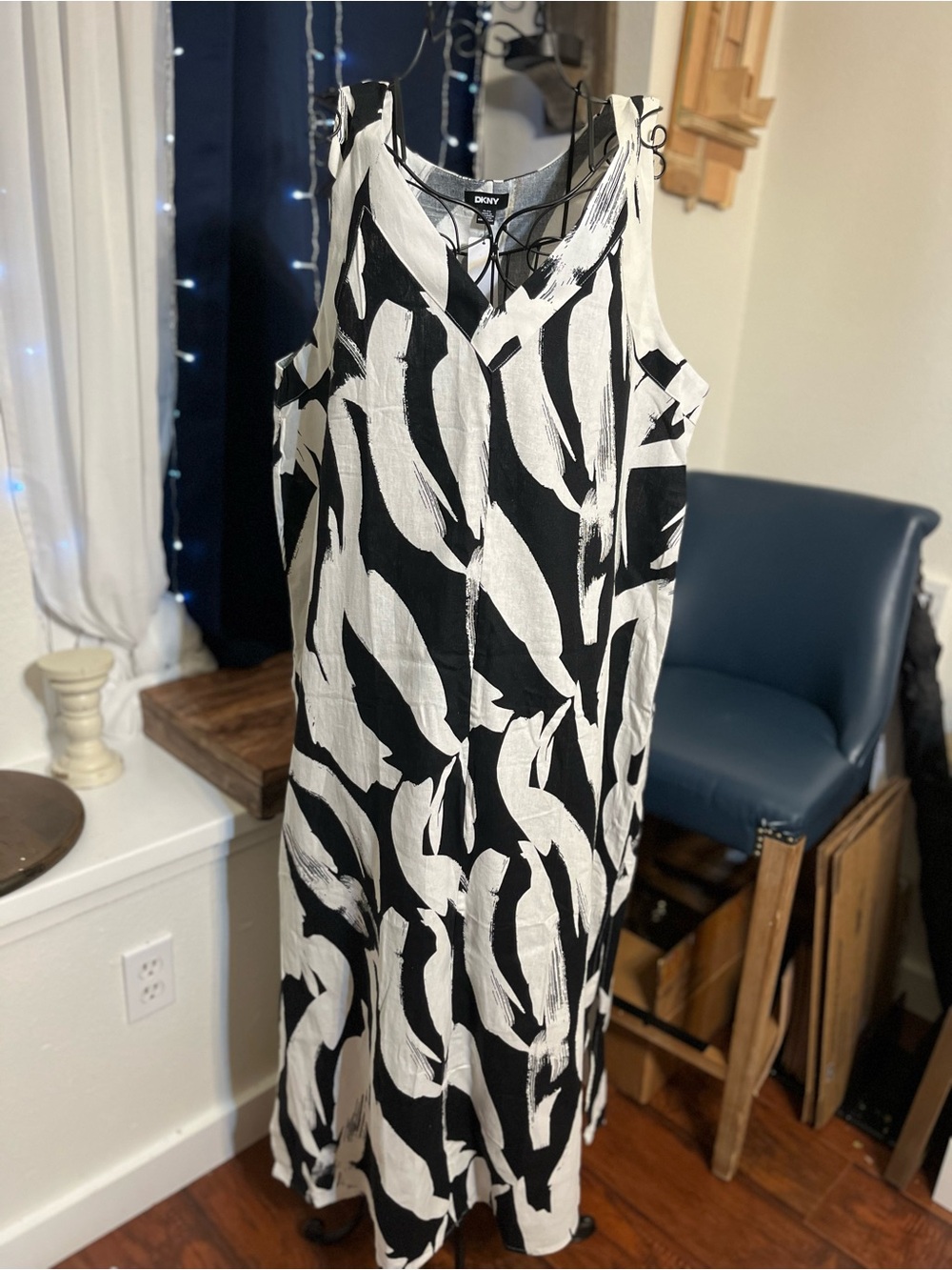 NWT DKNY Maxi Dress